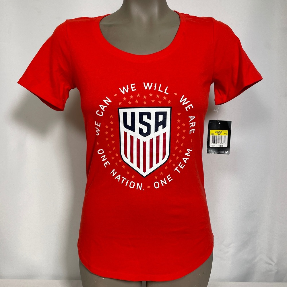 USA Soccer National Team One Nation One Team Nike Red T-Shirt Women's SMALL NWT